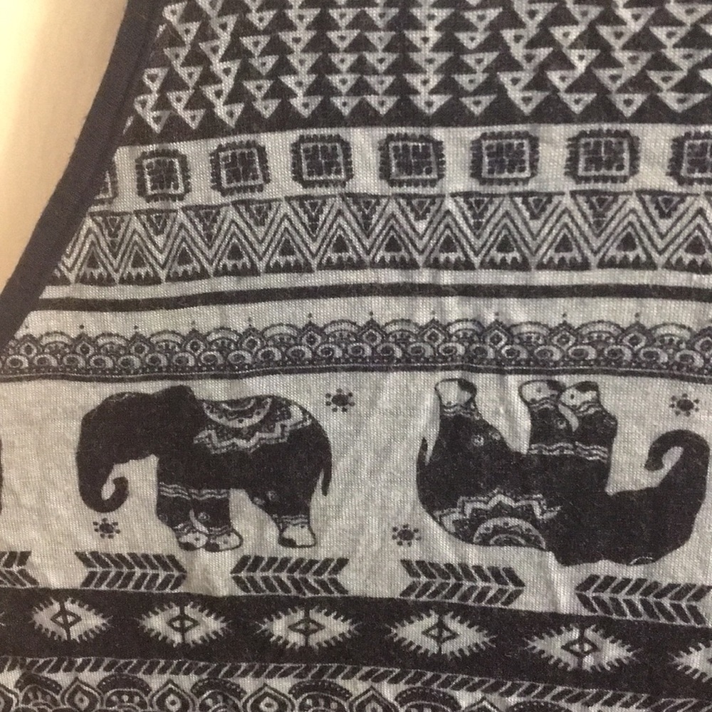 Size Medium Rue 21 Tank Top - Picture 4 of 4